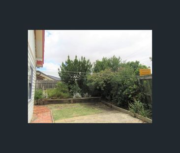 1 Airey Avenue, Manifold Heights, Vic 3218 - Photo 5