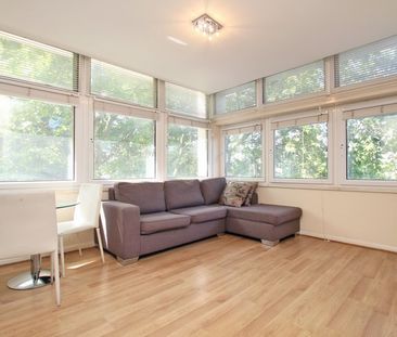 Metro Central Heights, Newington Causeway, Elephant & Castle, Londo... - Photo 2