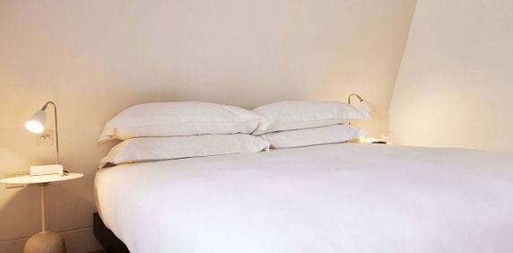 Weymouth Mews, Marylebone, London, W1G - Photo 2