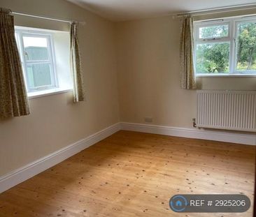 2 bedroom semi-detached house to rent - Photo 4