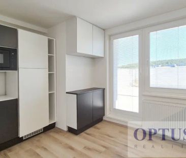 P4 Braník, ul. Za Mlýnem, nezařízený moderní byt 2 + k. k. (46 m - Photo 1