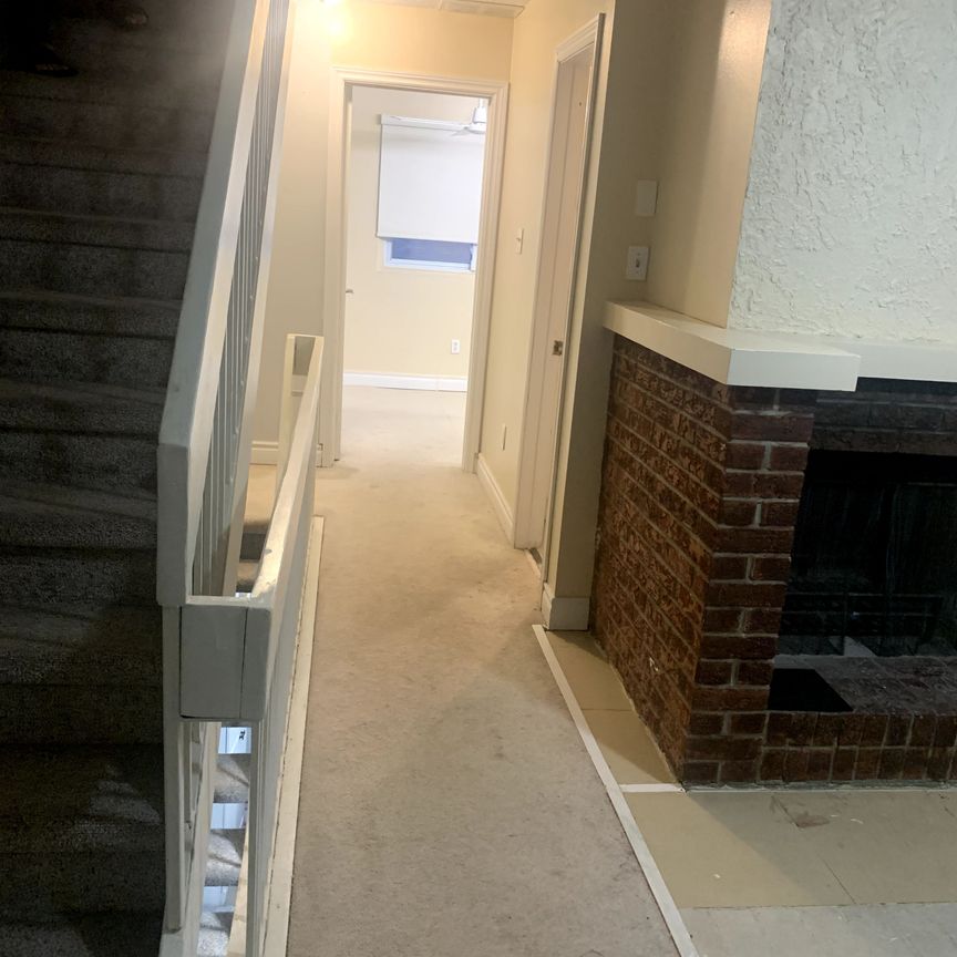 For Lease - 20 HAINFORD Street Unit# 4, Toronto, Ontario - Photo 1