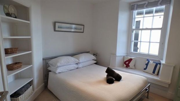 2 bedroom maisonette to rent - Photo 1