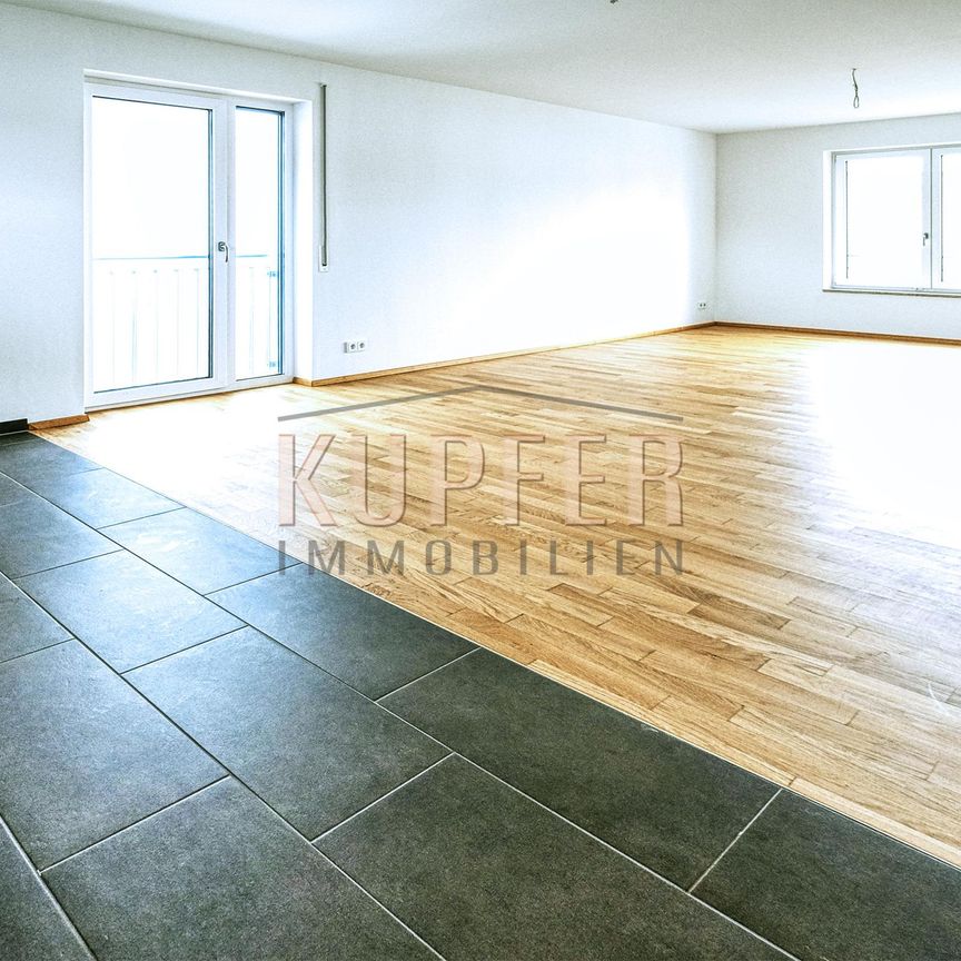 Exklusive 3-Zi-Wohnung mit Balkon in begehrter Wohnlage! - Photo 1