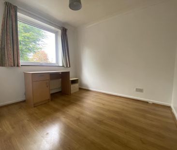 4 bedroom detached house to rent - Photo 5
