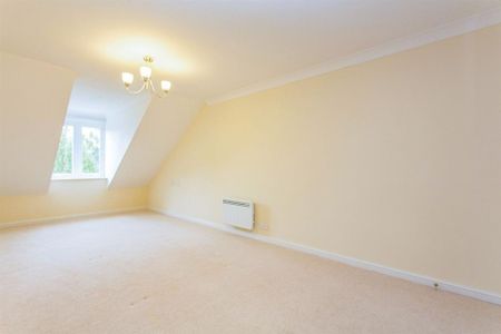 2 bedroom retirement property to rent - Photo 3