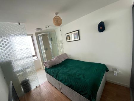 2 Bed Flat, King Charles Street, LS1 - Photo 3