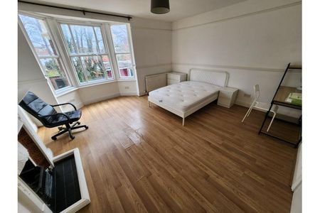 5 bedroom house share to rent - Photo 3