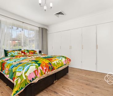 Fully Furnished 3-Bedroom Home – Perfect for a Short-Term Stay - Photo 5