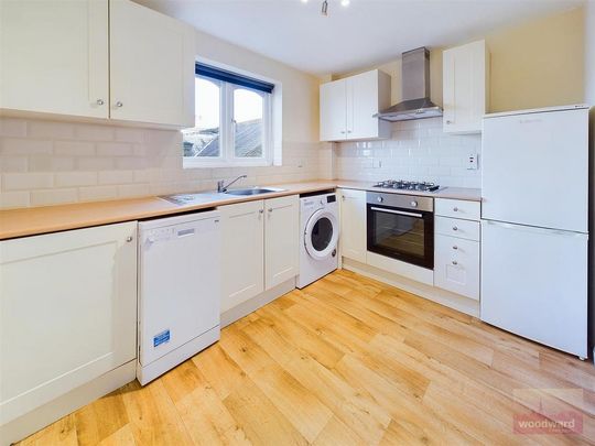 1 bedroom flat to rent - Photo 1