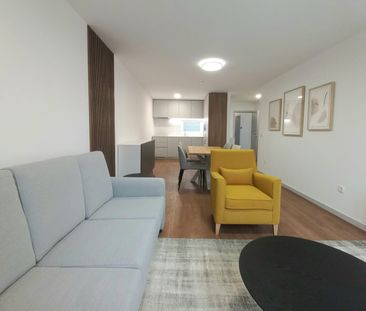 1 bedroom flat for rent in the city centre of Aveiro overlooking th... - Photo 6