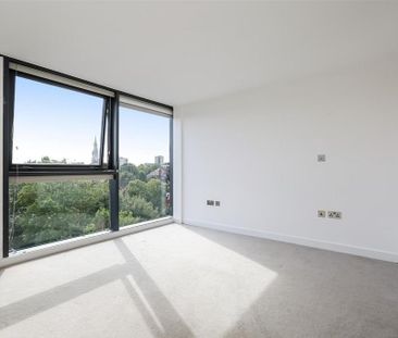 2 bedroom penthouse to rent - Photo 5