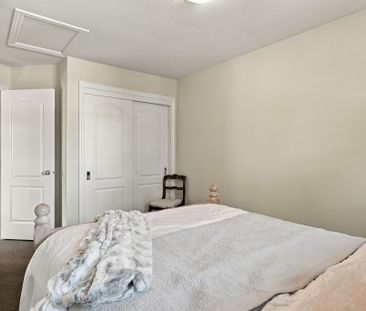 For Lease - 333 Riversedge Crescent, Blossom Park - Airport and Are... - Photo 6