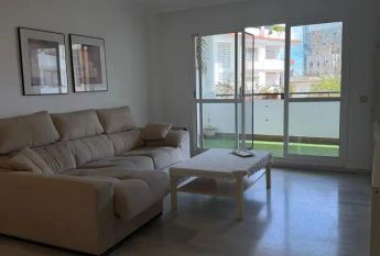 Apartamento de alquiler en Calle Luna la, 1, La Carihuela - Los Nidos