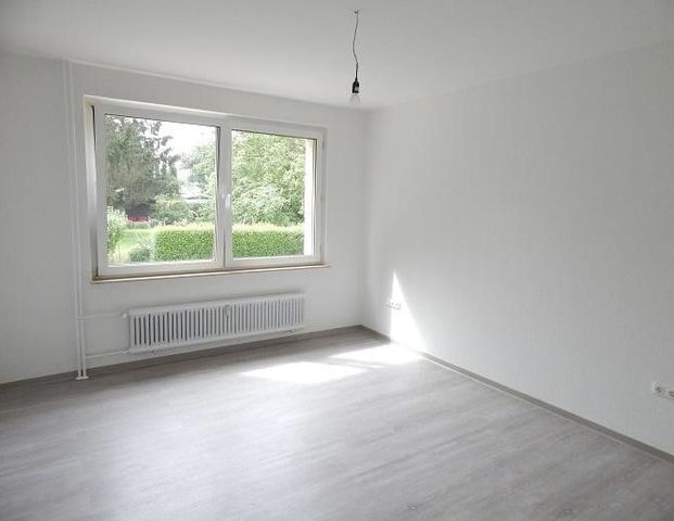 Schöne, bezugsfertig sanierte 3,5-Zi.-Wohnung im Grünen - Foto 1
