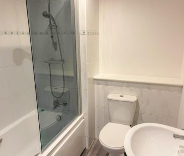 2 bedroom apartment to rent - Photo 6