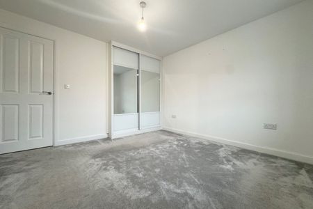 Walnut Garth - Photo 3