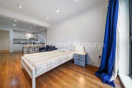 Studio to rent - Photo 2