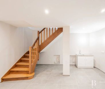 Rental Apartment Paris 18th Clignancourt - Photo 5