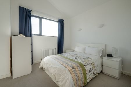 4 bedroom terraced house to rent - Photo 4