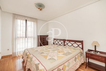 Flat for rent in Fuente del Berro (Madrid) - Photo 2