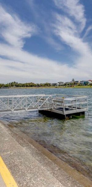 West Lakes - Photo 1