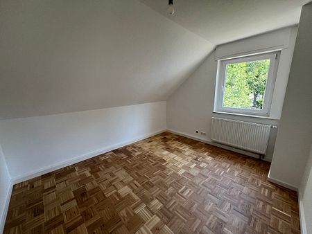 Erstbezug nach Sanierung: 3-Zimmer Dachgeschosswohnung am Gütersloher Stadtpark - Photo 3