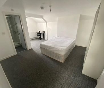 1 bedroom flat to rent - Photo 6