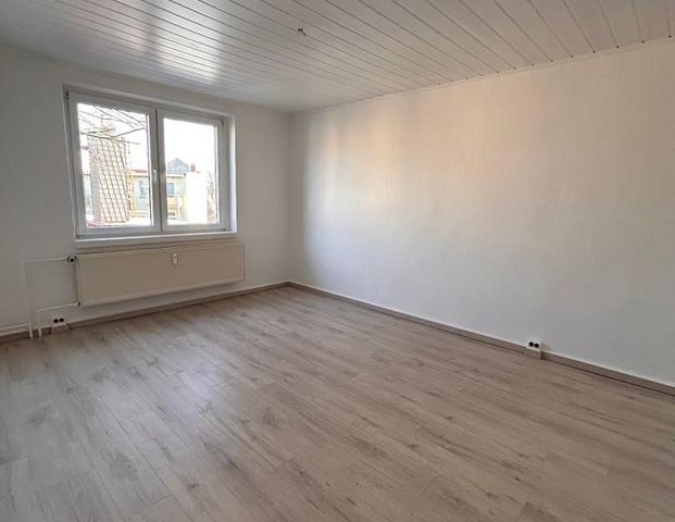 3-Raum-Wohnung in Halberstadt im 3.Obergeschoss - Photo 1