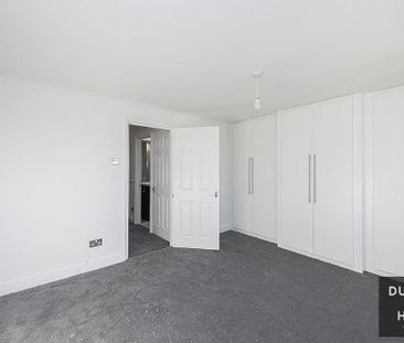 Wroths Path, Loughton - Photo 3