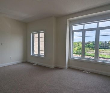 For Lease - 9 Sugar Pearl Road, Brampton, Ontario - Photo 3