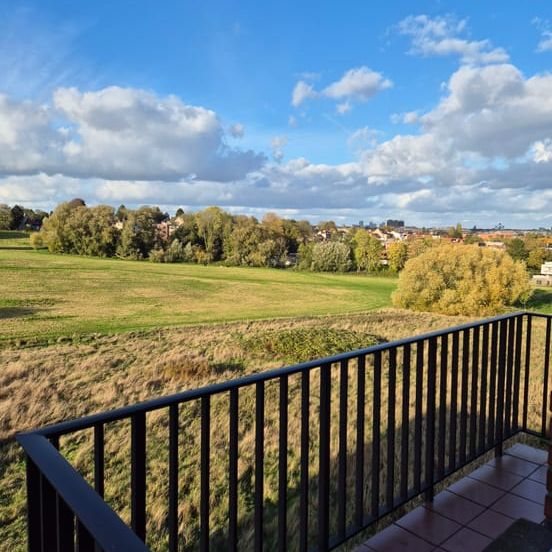 Appartement te huur - Foto 1