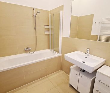 UNBEFRISTET, INNSTRASSE, 60 m2 Altbau, 2 Zimmer, Komplettküche, Wan... - Foto 6