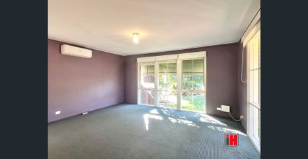 5-bedroom house with Exceptional Entertaining Spaces ✨ - Photo 3