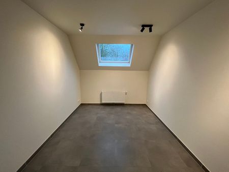 Tijdloos, energiezuinig 2 slaapkamer appartement - Photo 2