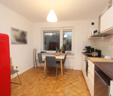 Großzügige 3-Zimmer-Wohnung mit Dachterrasse und Garage in Kassel-K... - Foto 4