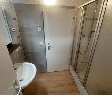 Kleine sanierte Wohnung in Bahnhofsnähe zu vermieten - Foto 1