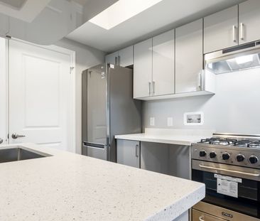 For Lease - 646 Lansdowne Avenue Unit# 4, Toronto, Ontario - Photo 1