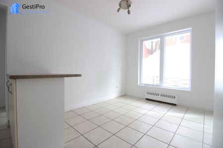 1315 Garnier - Photo 2