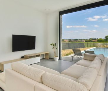 Villa te huur in Duisburg voor € 3.450 met 4 slaapkamers - Photo 6