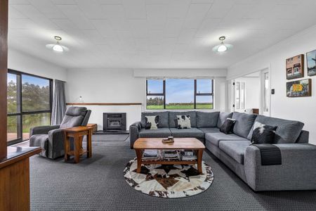 302 Otaraoa Road, Tikorangi, New Plymouth - Photo 2
