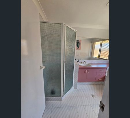 84 Wild Duck Drive, Mermaid Waters, Qld 4218 - Photo 3