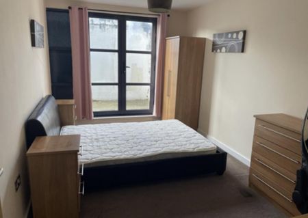 2 bedroom flat to rent - Photo 5