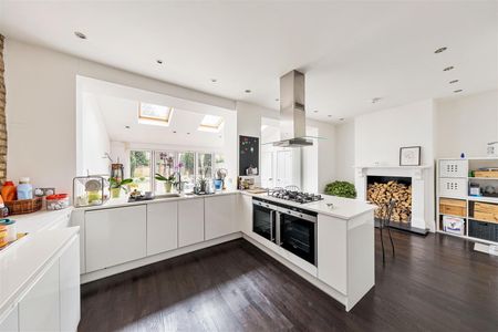 Chester Road , E11 2JR - Photo 4