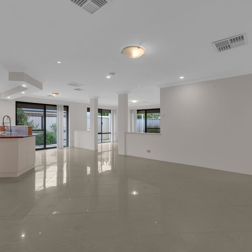 Spacious Four Bedroom Home in Rockingham - Photo 1