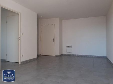 Location Appartement 2 pièces 44m² MARGUERITTES 30320 - Photo 2