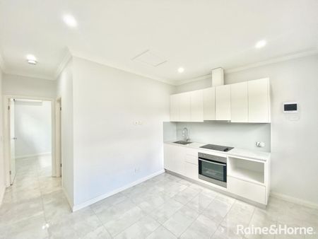 Near New Modern Granny Flat! - Photo 2