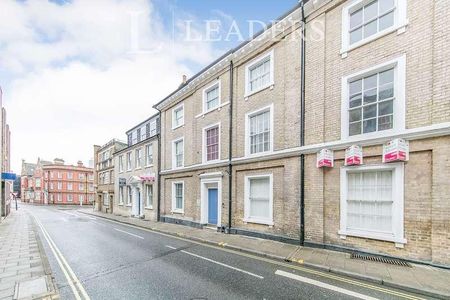 Town Centre Apartment, Museum Street, IP1 - Photo 2