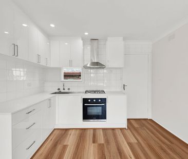 1/16-18 Walbundry Avenue, Frankston, Vic 3199 - Photo 3