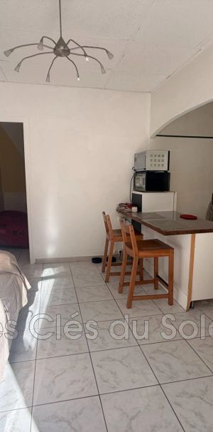 Location appartement 2 pièces 25 m² Toulon - Photo 1